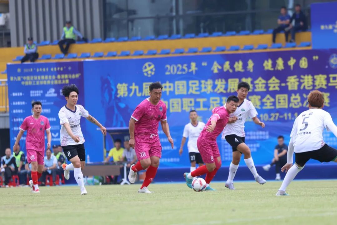 开云体育官方网站-球队整体实力爆发，团结合作助力胜利