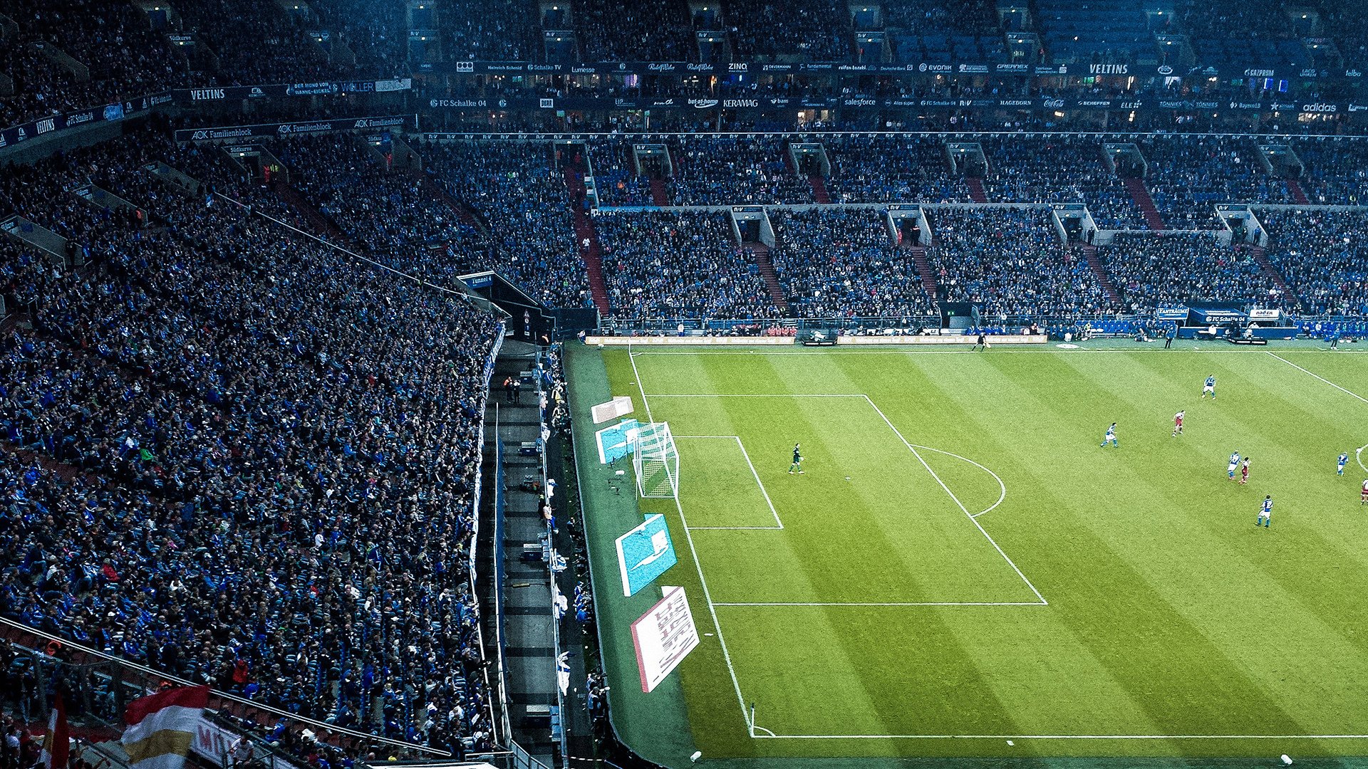 阿尔瓦雷斯爆发改写战局，乌拉圭高效收割卫冕冠军法国