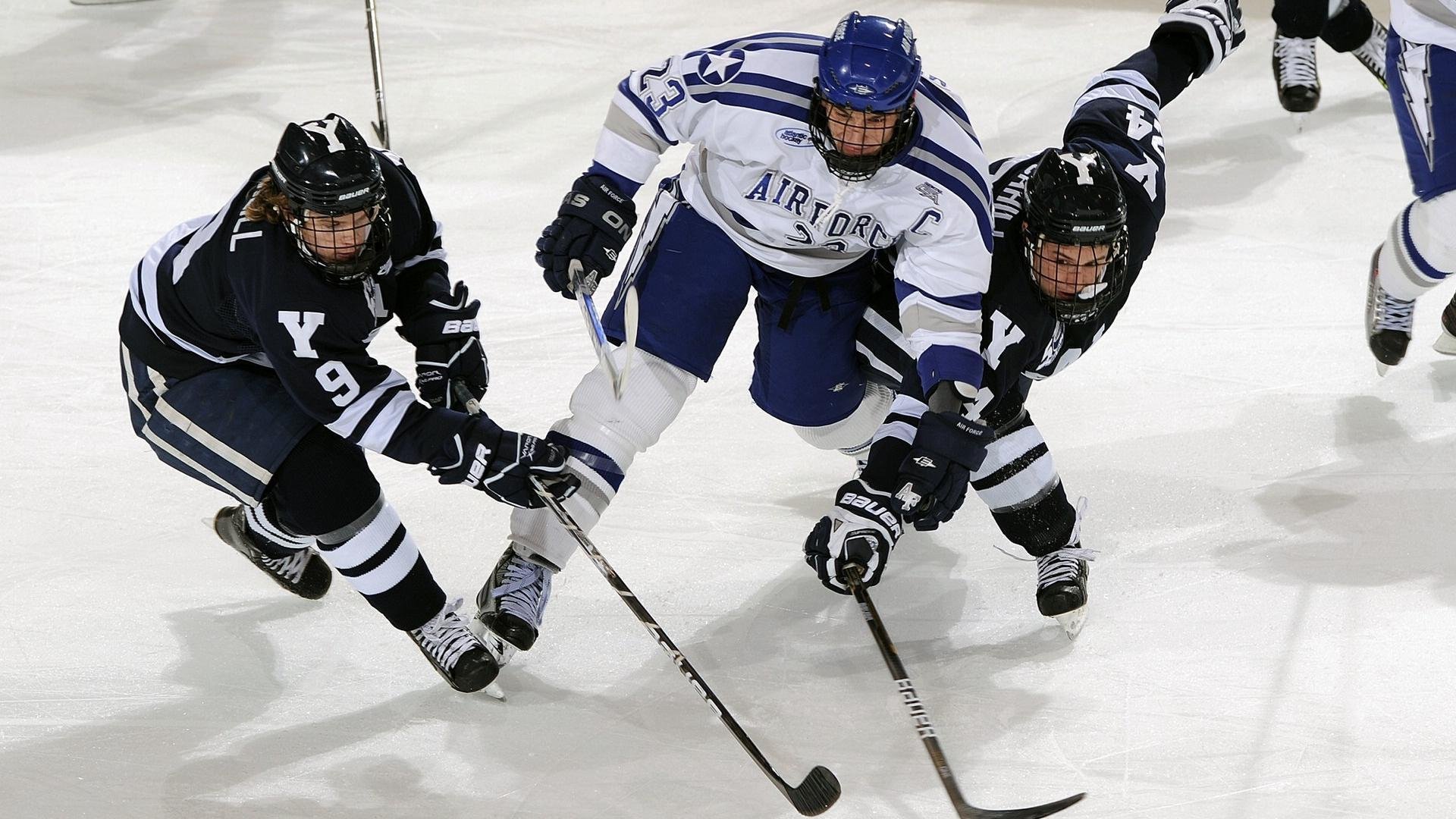 开云体育中国-公牛争冠战，德罗赞关键回合不手软，力克魔术显锋芒